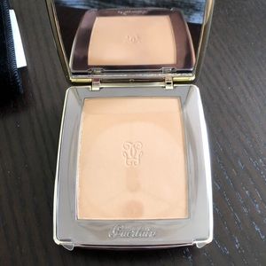 Foundation Guerlain
